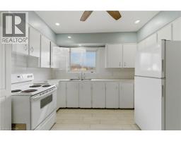 880 LAWRENCE Road - 18