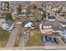 880 LAWRENCE Road - 32
