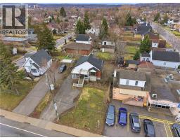 880 LAWRENCE Road - 34