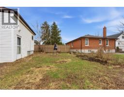 880 LAWRENCE Road - 44