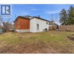 880 LAWRENCE Road - 45
