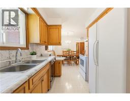34 VOLTA Avenue - 10