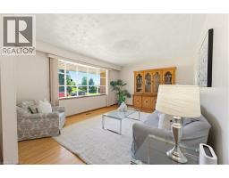 34 VOLTA Avenue - 5