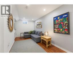 17 BRANDY Crescent - 18