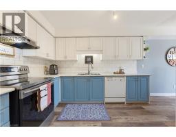 17 BRANDY Crescent - 5