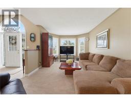 13 PINE RIDGE Crescent - 5