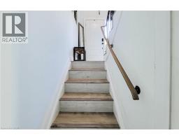 12 MAITLAND Avenue - 36