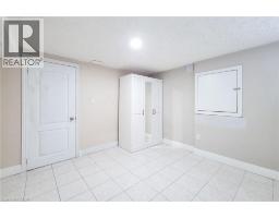 12 MAITLAND Avenue - 44