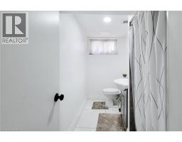 12 MAITLAND Avenue - 47