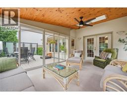 44 FORESTVIEW Drive - 18