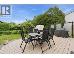 44 FORESTVIEW Drive - 40