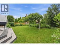 44 FORESTVIEW Drive - 41
