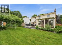 44 FORESTVIEW Drive - 42