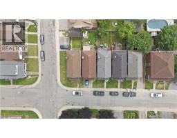 78 CAMPBELL Avenue - 8