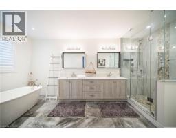 73 ELEANOR Avenue - 19