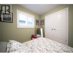 73 ELEANOR Avenue - 24