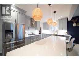73 ELEANOR Avenue - 5