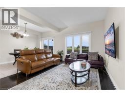370 STONEHENGE Drive UnitNo. 13 - 13