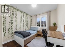 370 STONEHENGE Drive UnitNo. 13 - 15