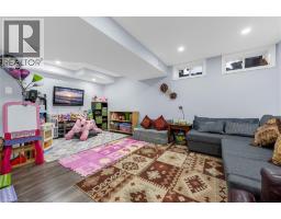 370 STONEHENGE Drive UnitNo. 13 - 29