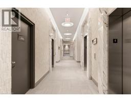 10 YORK Street UnitNo. 3807 - 27