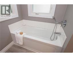 7 IVY LANE Court - 24