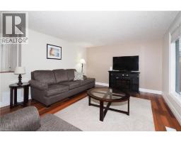 7 IVY LANE Court - 8