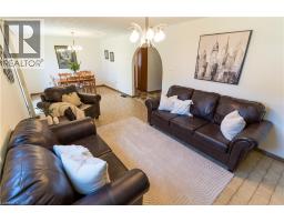 102 MARKSON Crescent - 26