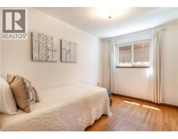 102 MARKSON Crescent - 28