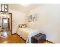 102 MARKSON Crescent - 29