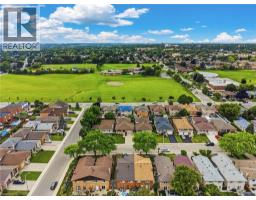 102 MARKSON Crescent - 38