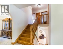 102 MARKSON Crescent - 8