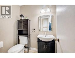 27 GLEN AVON Crescent - 17