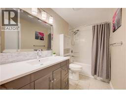 27 GLEN AVON Crescent - 20