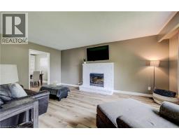 27 GLEN AVON Crescent - 8