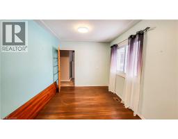 11 DUNCAIRN Avenue - 16