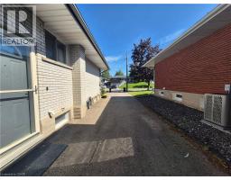 11 DUNCAIRN Avenue - 19