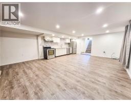 11 DUNCAIRN Avenue - 7