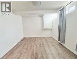 11 DUNCAIRN Avenue - 9