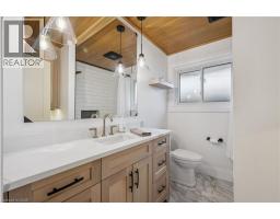 223 CARTER Avenue - 21