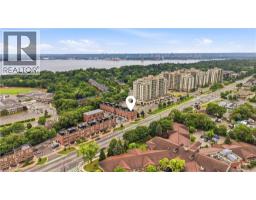 70 PLAINS Road W UnitNo. 10 - 35