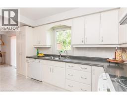 570 HALLMARK Drive - 18