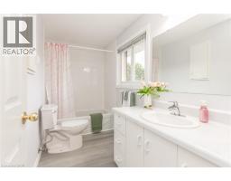 570 HALLMARK Drive - 30