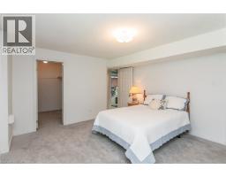 570 HALLMARK Drive - 31