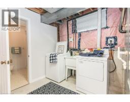 570 HALLMARK Drive - 33