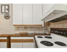 803 MONTGOMERY Drive - 18