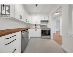3085 KINGSWAY Drive UnitNo. 21 - 17