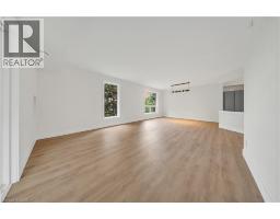 3085 KINGSWAY Drive UnitNo. 21 - 23