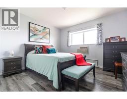 8 WOODMAN Drive UnitNo. 805 - 17