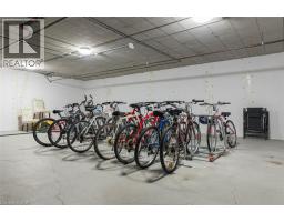 8 WOODMAN Drive UnitNo. 805 - 26